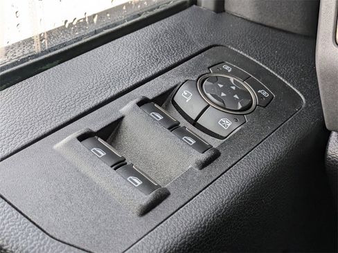 Used 2019 Ford F150 Raptor w/ Equipment Group 802A Luxury image 32