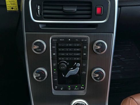 Used 2015 Volvo S60 T5 Platinum w/ Climate Package image 22