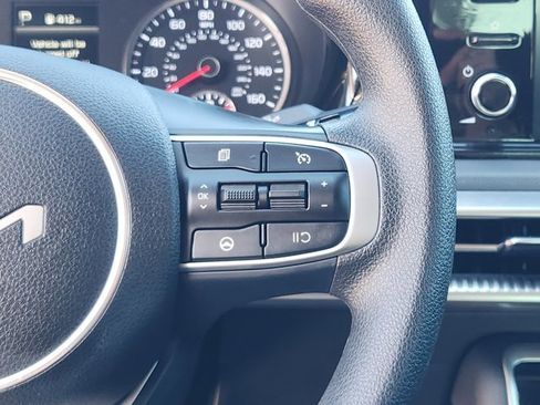 Used 2024 Kia K5 LXS image 29