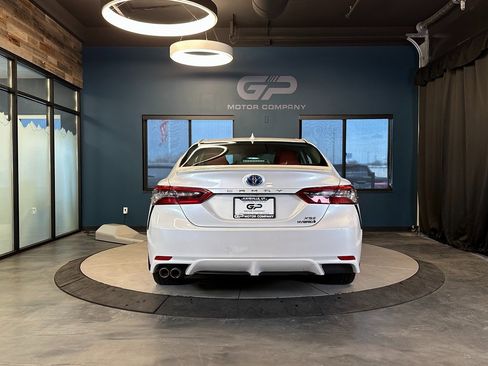 Used 2023 Toyota Camry XSE w/ Cold Weather Package image 4