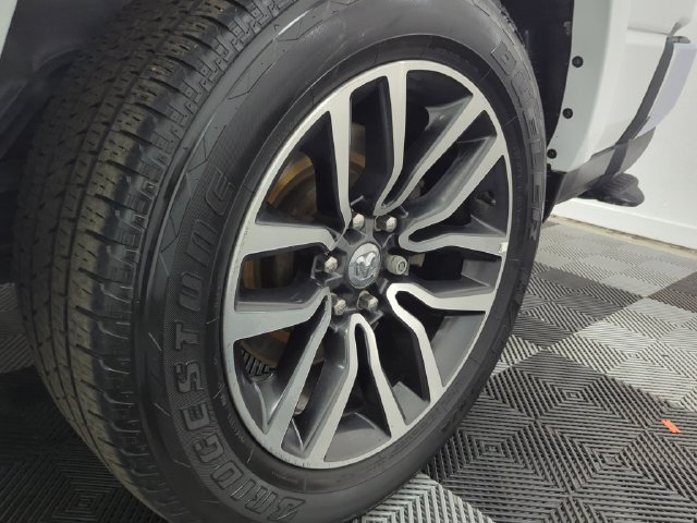 Used 2025 RAM 1500 Limited AWD/4WD image 40