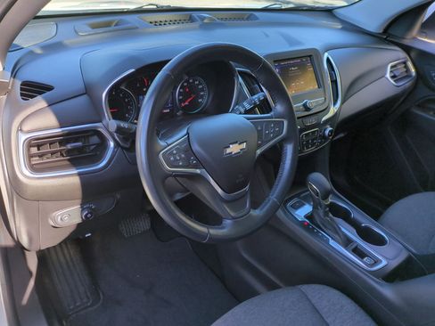 Used 2022 Chevrolet Equinox LT image 10