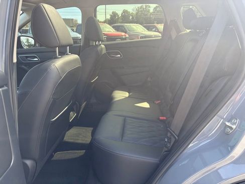 Used 2024 Nissan Rogue Platinum AWD/4WD image 6
