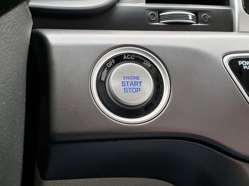 Used 2018 Hyundai Sonata Limited image 22