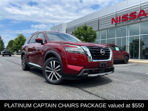 Certified 2023 Nissan Pathfinder Platinum AWD/4WD image 2