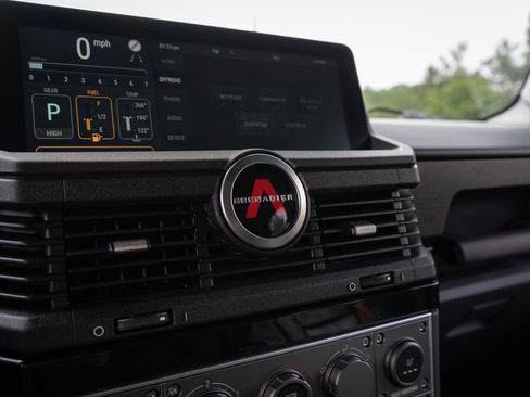 Used 2024 INEOS Grenadier AWD/4WD image 48