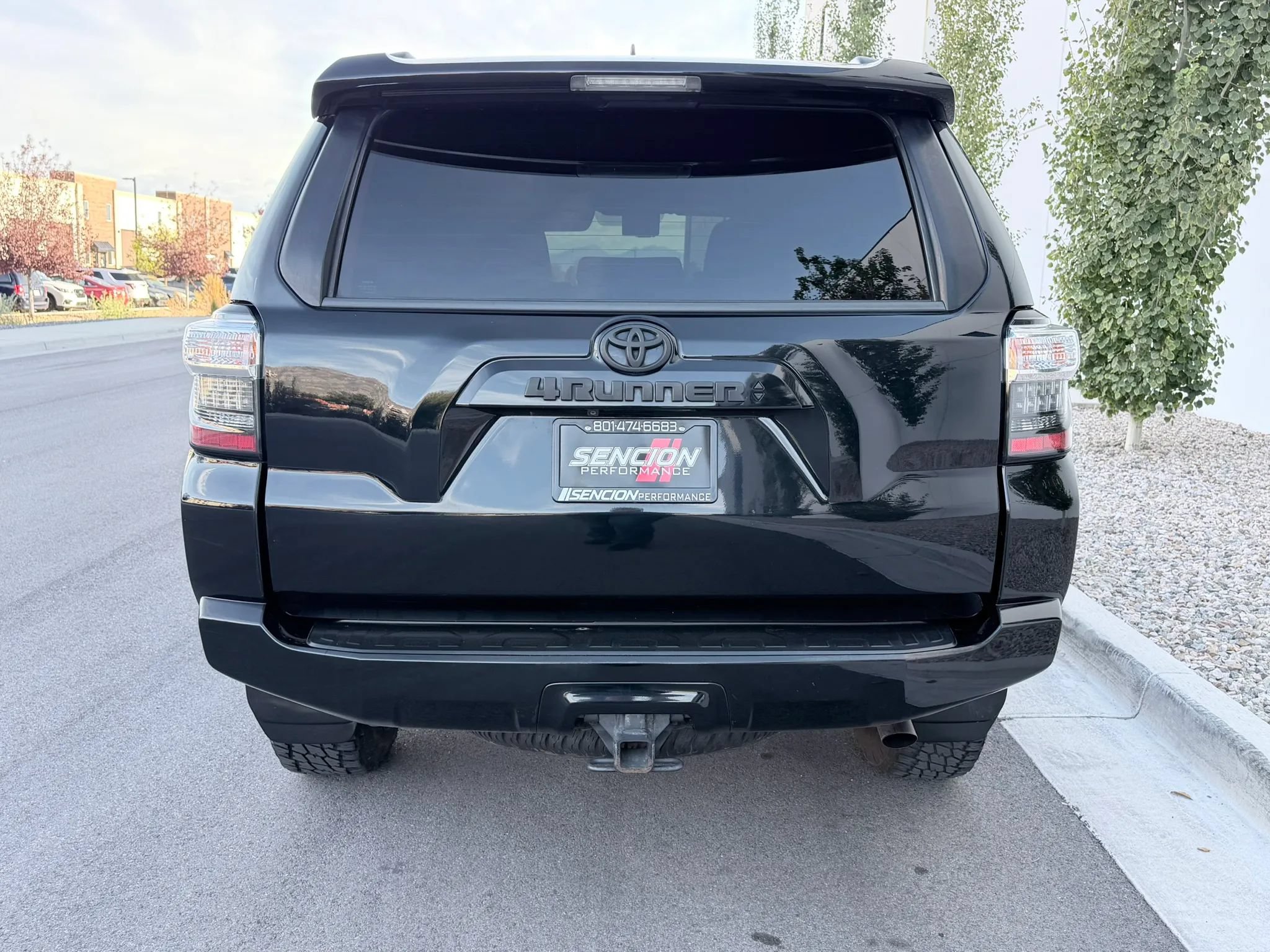 Used 2021 Toyota 4Runner SR5 AWD/4WD image 6