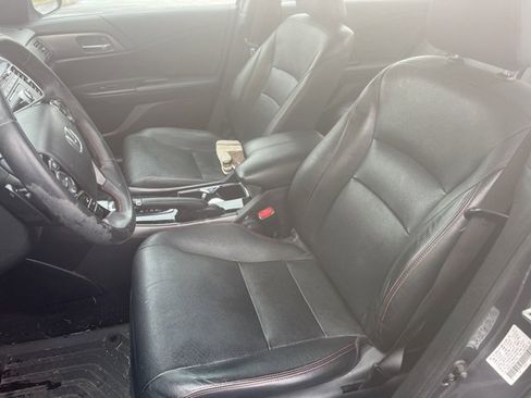 Used 2017 Honda Accord Sport Special Edition image 10