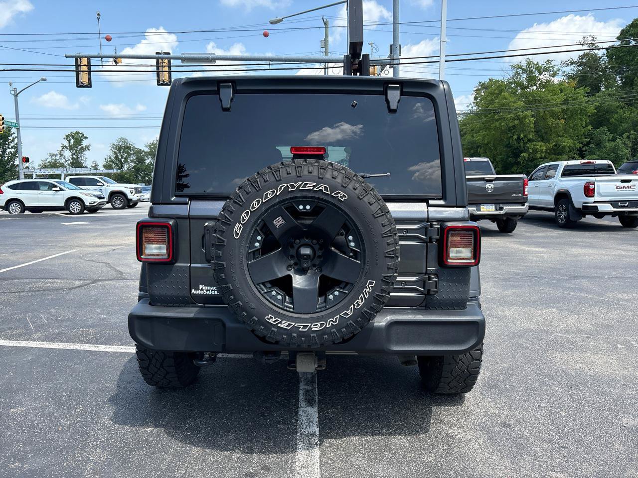 Used 2022 Jeep Wrangler Unlimited Sport AWD/4WD image 6