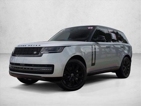 Used 2025 Land Rover Range Rover SE AWD/4WD image 1
