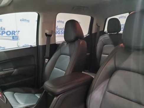 Used 2018 GMC Canyon SLE w/ Nightfall Edition image 14