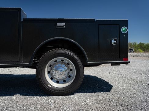 New 2026 RAM 4500 Tradesman w/ Laramie Trim Package image 6