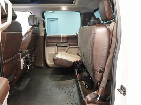 Used 2019 Ford F150 Limited w/ Trailer Tow Package image 26