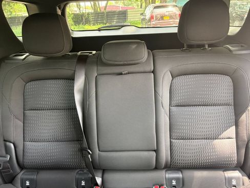 Used 2025 Chevrolet Equinox LT FWD image 33