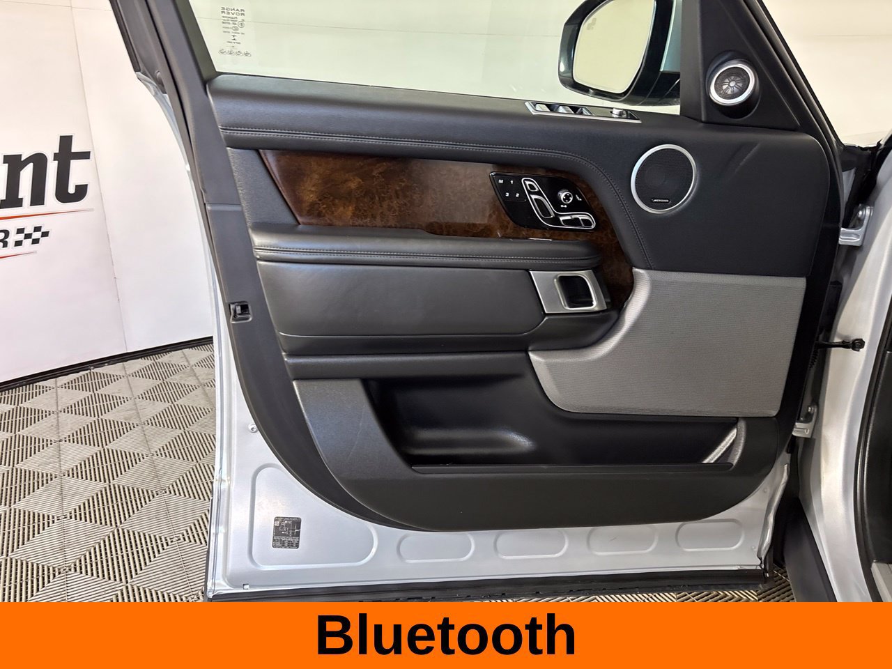 Used 2020 Land Rover Range Rover HSE AWD/4WD image 10