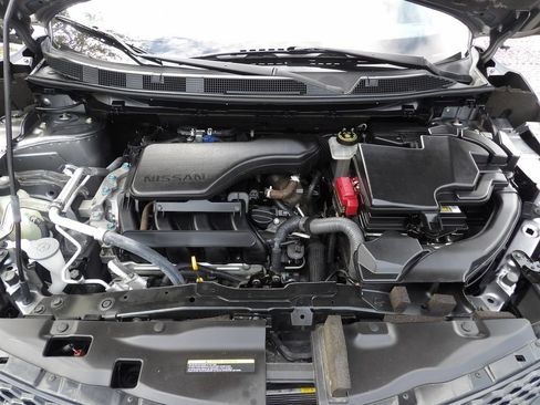 Used 2019 Nissan Rogue Sport SV w/ Technology Package FWD image 25