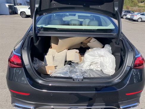 New 2026 Mercedes-Benz E 350 Sedan image 9