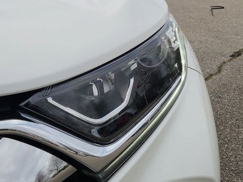 Certified 2017 Honda CR-V EX-L image 10
