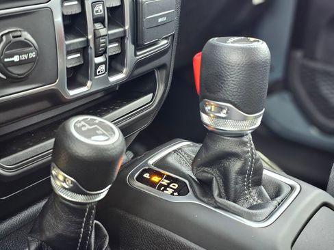 New 2026 Jeep Gladiator Sport image 14