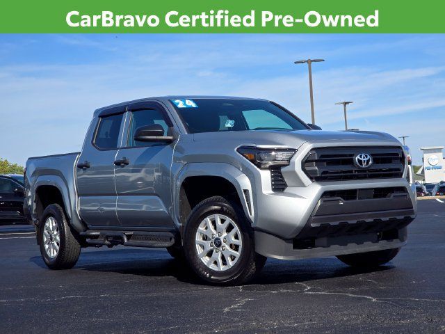 Used 2024 Toyota Tacoma SR AWD/4WD image 2