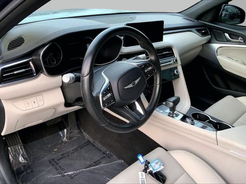 Used 2024 Genesis G70 2.5T AWD/4WD image 15