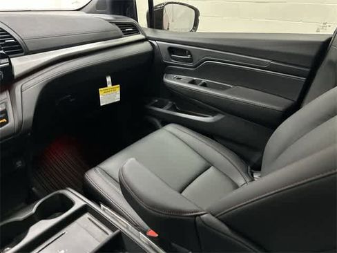 New 2025 Honda Odyssey Sport-L image 12