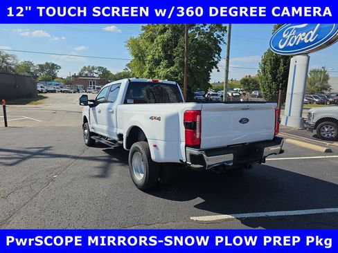 New 2026 Ford F350 XLT w/ XLT Premium Package AWD/4WD image 2