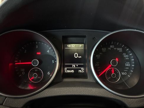 Used 2014 Volkswagen Jetta TDI FWD image 35