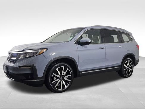 Used 2022 Honda Pilot Touring image 3