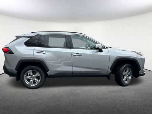 New 2025 Toyota RAV4 XLE image 17