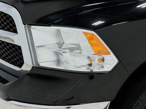 Used 2019 RAM 1500 Classic SLT AWD/4WD image 33