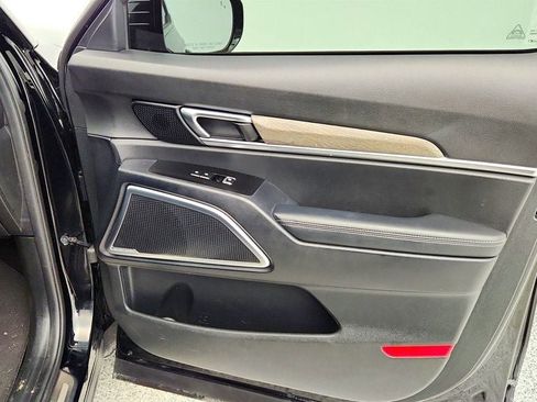 Used 2022 Kia Telluride SX w/ Towing Package image 26