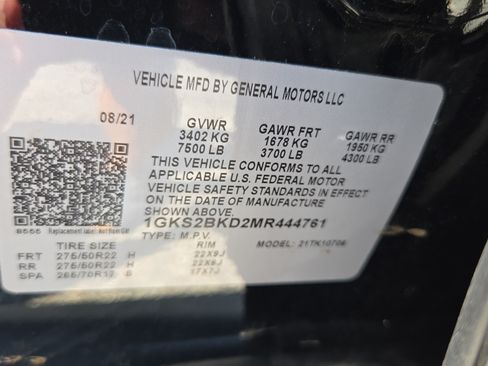 Used 2021 GMC Yukon SLT w/ Rear Media and Nav Package AWD/4WD image 17