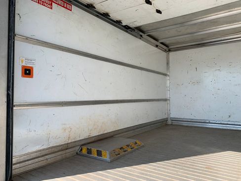 Used 2019 Ford Transit 350 156 DRW RWD image 26