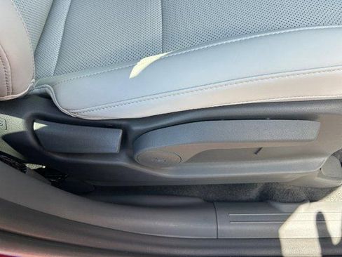 New 2026 Hyundai Santa Fe SEL FWD image 32
