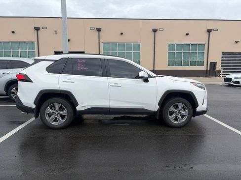 Used 2025 Toyota RAV4 XLE w/ Convenience Package AWD/4WD image 2