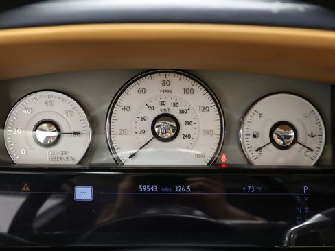 Used 2016 Rolls-Royce Ghost image 24