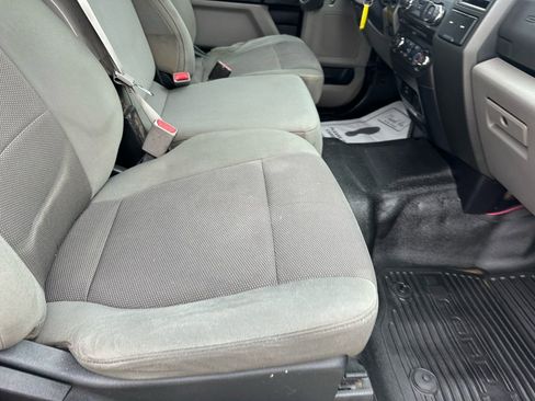 Used 2017 Ford F250 XL w/ Power Equipment Group image 13