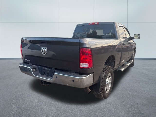 Used 2017 RAM 2500 Tradesman w/ Chrome Appearance Group AWD/4WD image 4