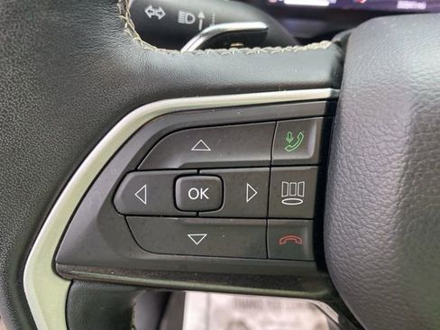 Used 2022 Jeep Grand Cherokee L Laredo w/ Luxury Tech Group I image 20