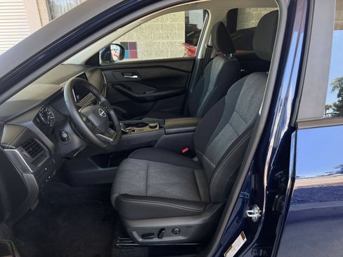 Used 2026 Nissan Rogue SV AWD/4WD image 28