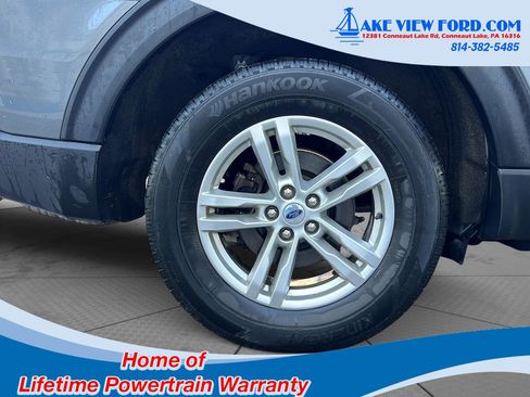 Used 2023 Ford Explorer XLT w/ Equipment Group 202A AWD/4WD image 4