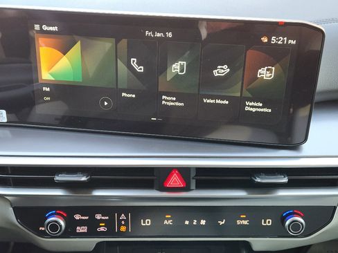 New 2026 Kia Sorento S w/ S Panoramic Sunroof Package image 24