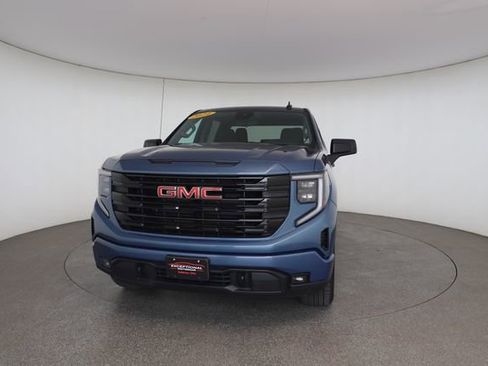 Used 2024 GMC Sierra 1500 Elevation AWD/4WD image 32