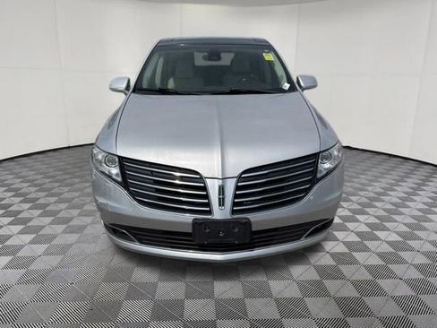 Used 2019 Lincoln MKT AWD image 13