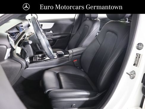 Certified 2019 Mercedes-Benz A 220 4MATIC image 31