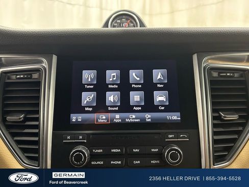 Used 2018 Porsche Macan image 19