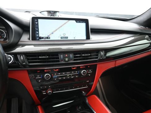 Used 2017 BMW X5 M image 32