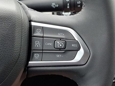 Used 2024 Jeep Compass Limited AWD/4WD image 23
