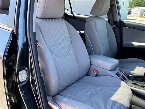 Used 2012 Toyota RAV4 4WD w/ Upgrade Value Pkg image 7